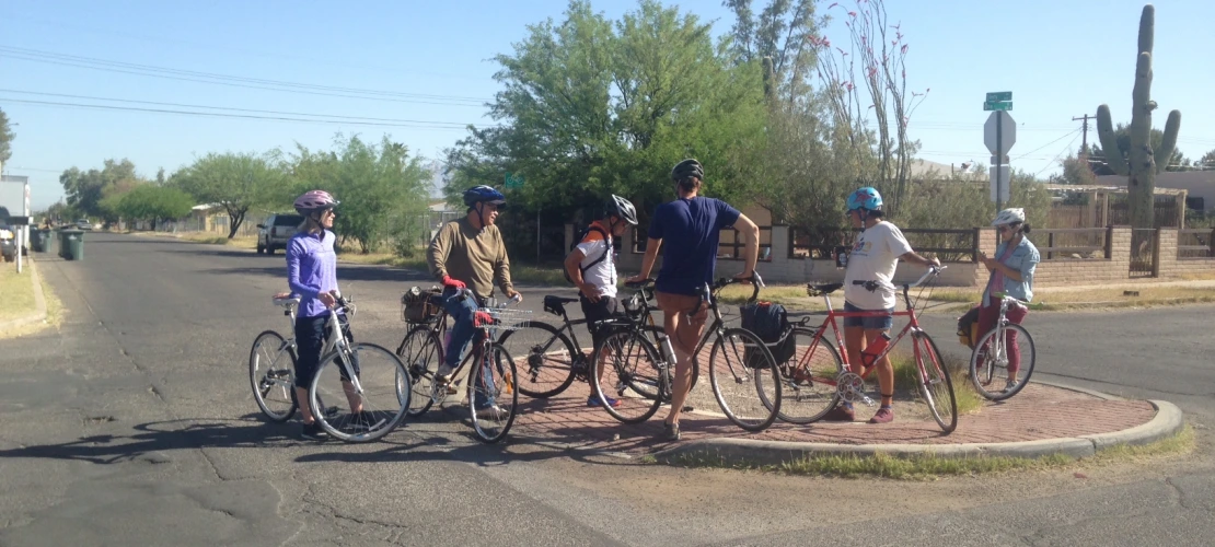 bike tour group