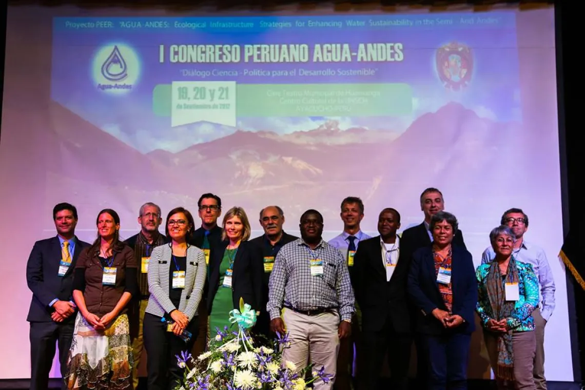 L to R Adam Henry, Sonja Bleeker, Kevin Lansey, Adriana Zuniga, Christopher Scott, Andrea Gerlak, Robert Varady, Bimo Nkhata, Chad Staddon, Busani Masiri, Bram Willems, Rosa Miglio, Martha del Castillo, Alfredo Ribeiro (Photo by Ana Luisa Calvo)