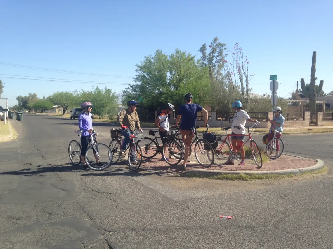 bike tour group