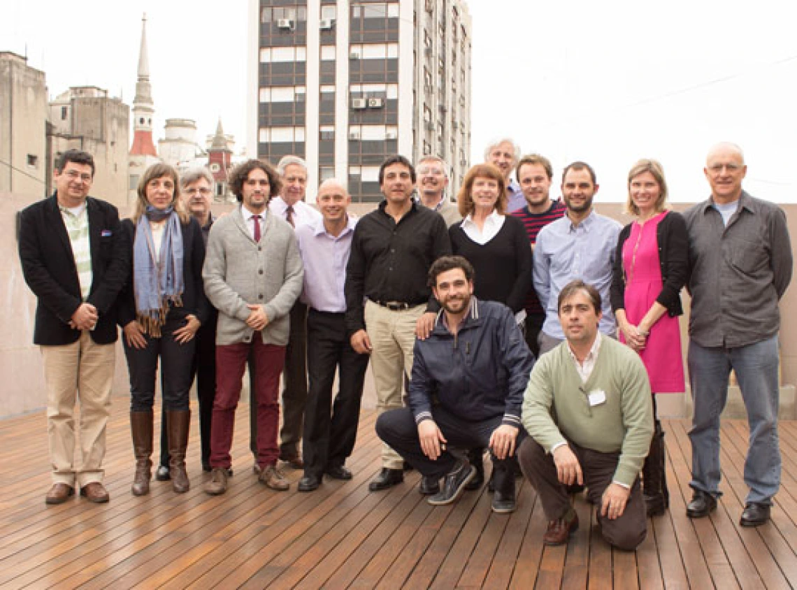 PARTICIPANTS Hydroenergy and Climate Change workshop convened in Buenos Aires, Argentina, July 29, 2014   Back row (l to r): Fernando Brunstein - Victor Pochat - Victor Cussac - Marcelo Saguier (project co-PI) -  Robin Larsimont  Front row standing (l to r): Marco Aurelio Dos Santos - Silvina Carrizo - Leonardo Orlando - Diego Rodríguez - Carlos Fulco - Kathleen Hancock - Facundo Martín - Andrea Gerlak (project co-PI) - Alcides Faria  Front kneeling: Maximiliano Bertoni (left) and Héctor Roncati  Participan